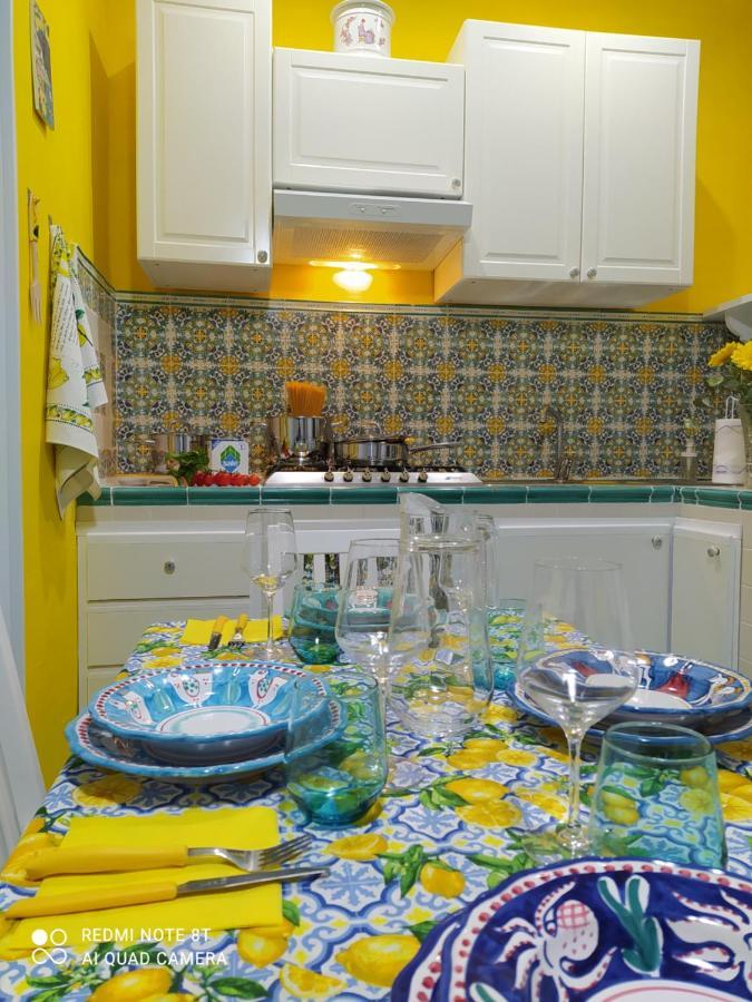 La Casa Di Mau Villa กาสเตลลัมมาเร ดิ สตาเบีย ภายนอก รูปภาพ
